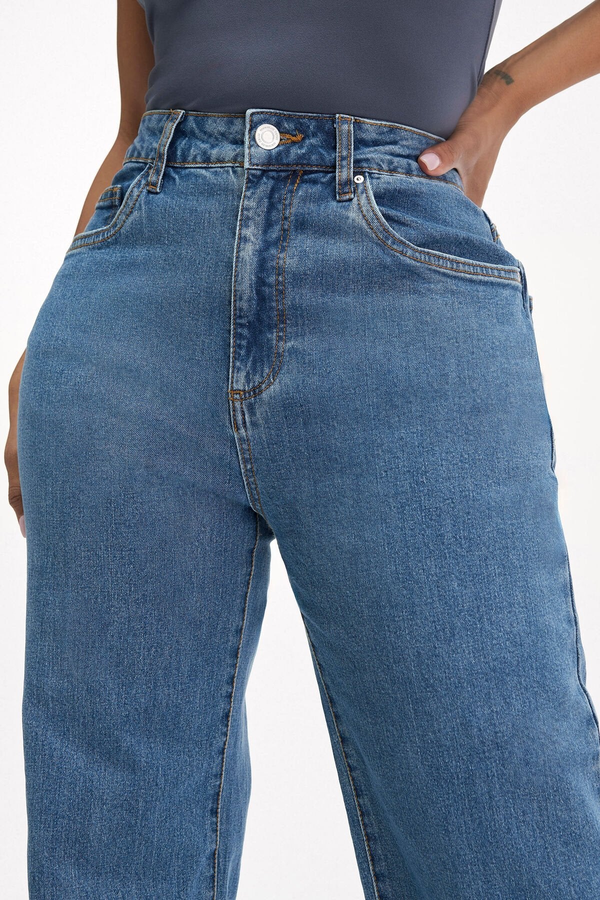 H&M Bootleg Jeans